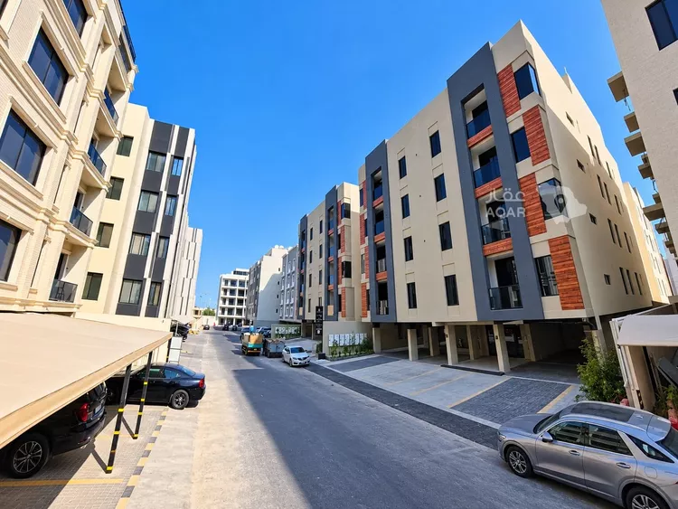 شقة للبيع في شارع العوسج, حي المنتزة, مدينة الدمام, المنطقة الشرقية 9