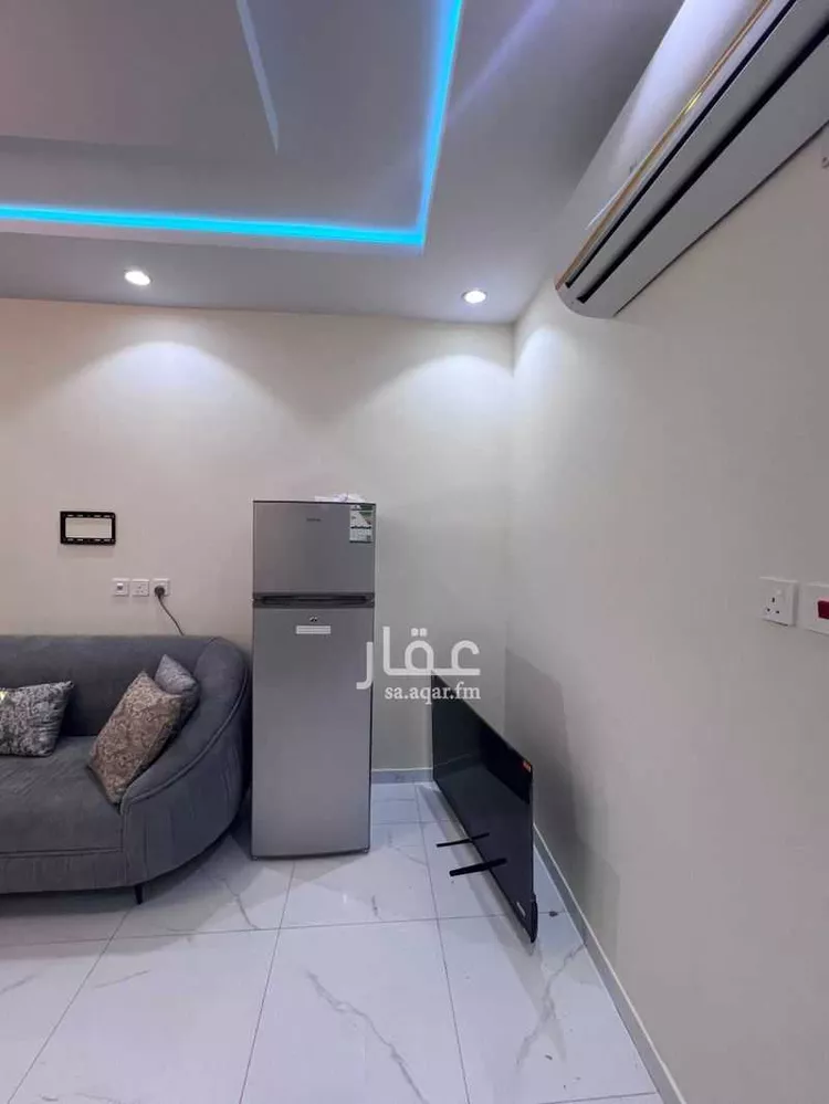 شقة للإيجار في شارع الحسن السائح ، حي غرناطة ، تبوك ، منطقة تبوك صورة 3