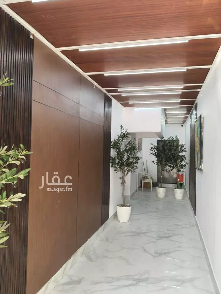 عمارة للإيجار في شارع حفصة بنت عمر, حي الروضة, مدينة الرياض, منطقة الرياض 24