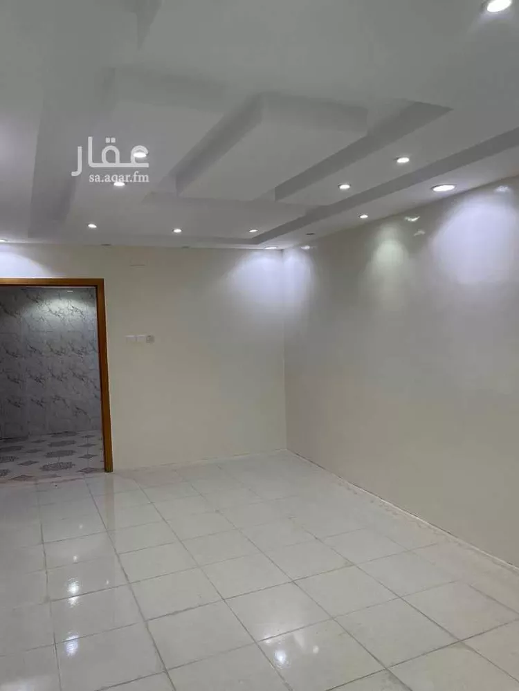 شقة للإيجار في شارع الشماسية ، حي الربوة ، ابها ، منطقة عسير صورة 4
