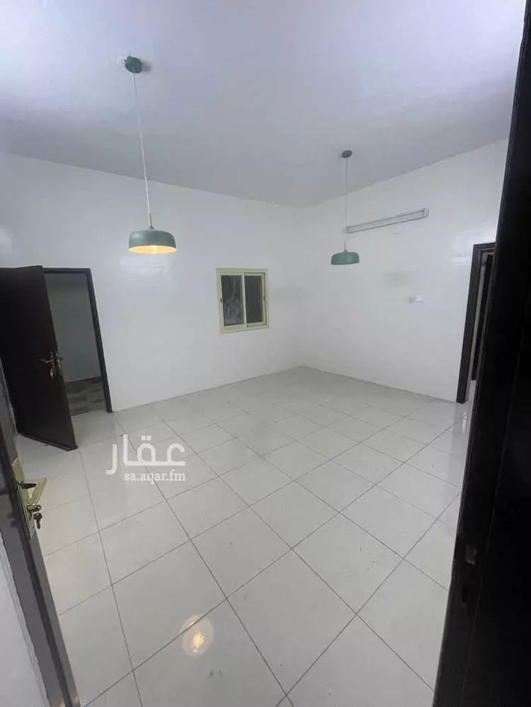 شقة للإيجار في شارع الشماسية ، حي الربوة ، ابها ، منطقة عسير صورة 3