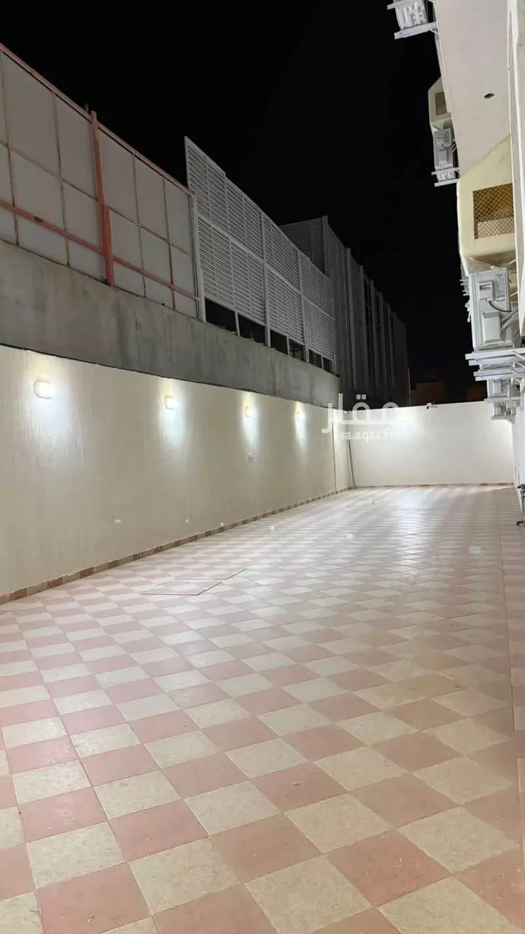 عمارة للبيع في شارع سالم حسان هريس السفياني, حي الأخباب, مدينة الطائف, منطقة مكة المكرمة 22