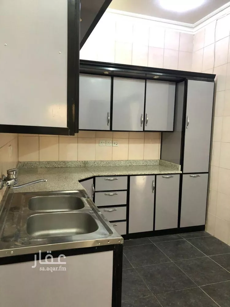 شقة للإيجار في شارع الحلوة, حي الملقا, مدينة الرياض, منطقة الرياض 5