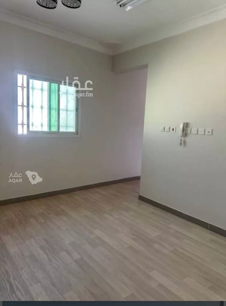 شقة للإيجار في شارع الخزنة, حي إشبيلية, مدينة الرياض, منطقة الرياض 4