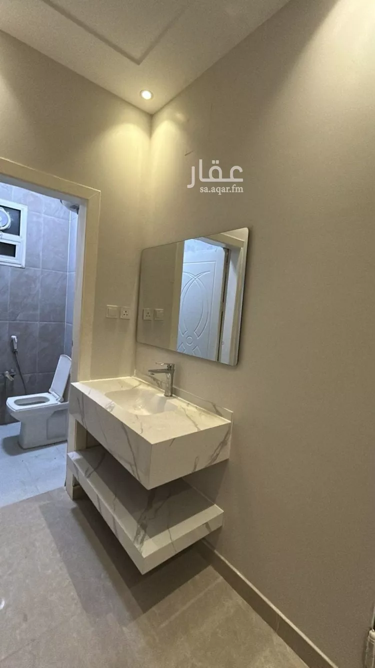 فيلا للإيجار في شارع رقم 219, حي ظهرة لبن, مدينة الرياض, منطقة الرياض 13