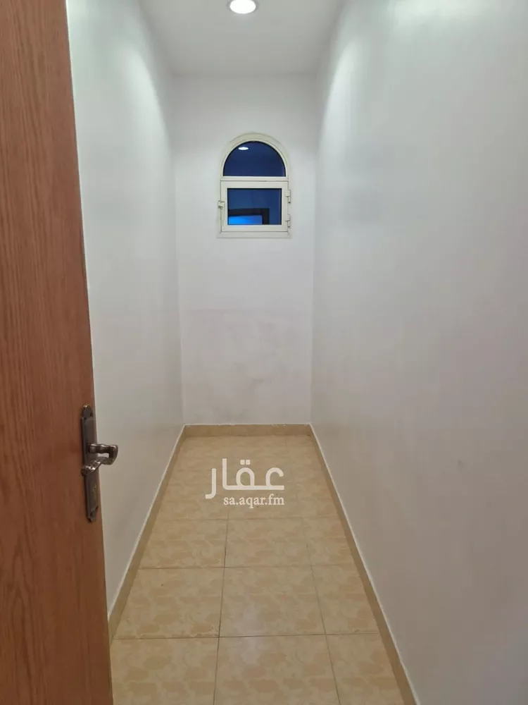 شقة للإيجار في شارع الفخر الأصبهاني, حي السعادة, مدينة الرياض, منطقة الرياض صورة 4