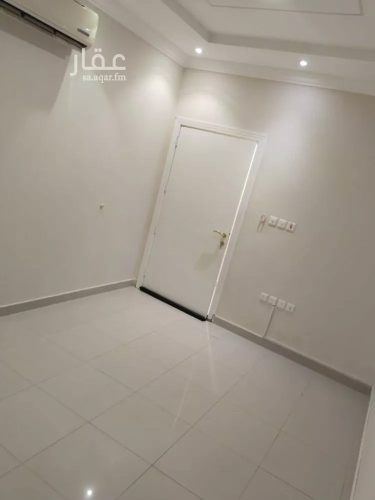 شقة للإيجار في شارع الفرزدق, حي الملز, مدينة الرياض, منطقة الرياض صورة 5