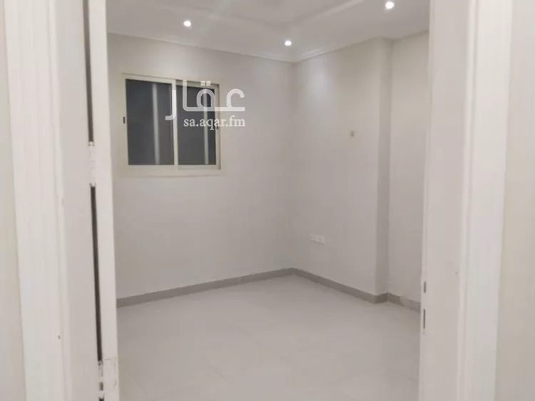 شقة للإيجار في شارع الفرزدق, حي الملز, مدينة الرياض, منطقة الرياض صورة 2