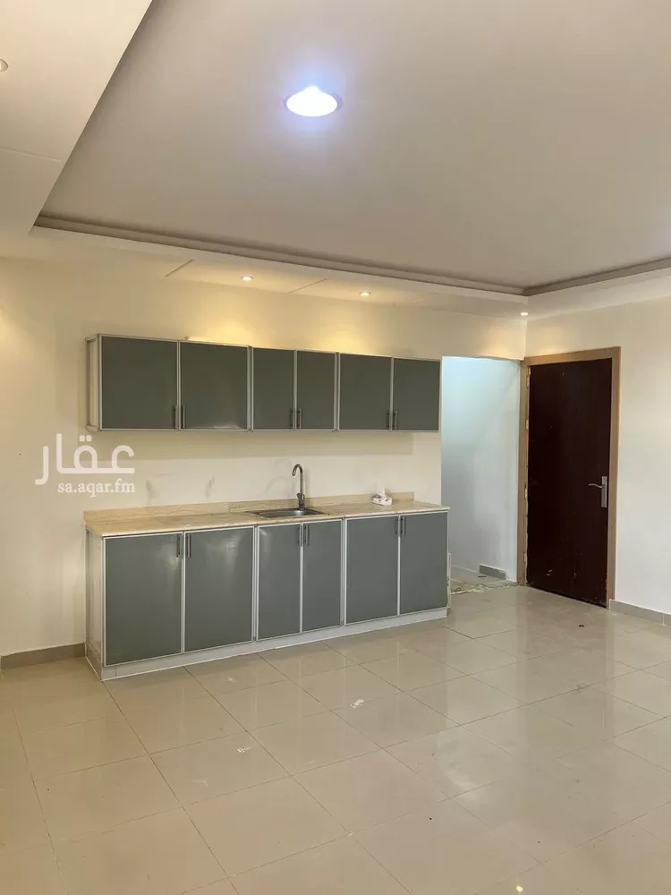 شقة للإيجار في شارع الدامر, حي لبن, مدينة الرياض, منطقة الرياض صورة 2