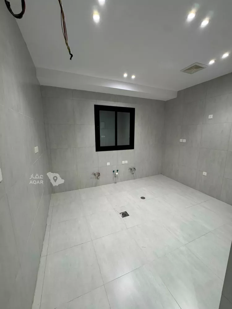 Apartment for Rent in Jeddah Al Faisaliah 4