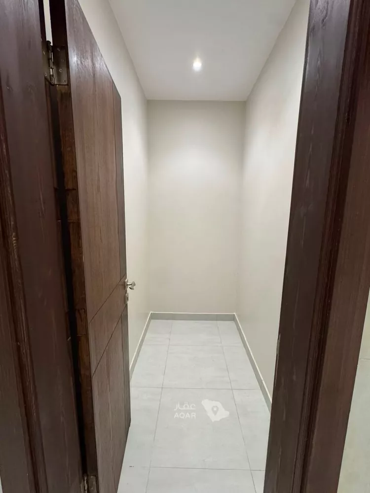 Apartment for Rent in Jeddah Al Faisaliah 7
