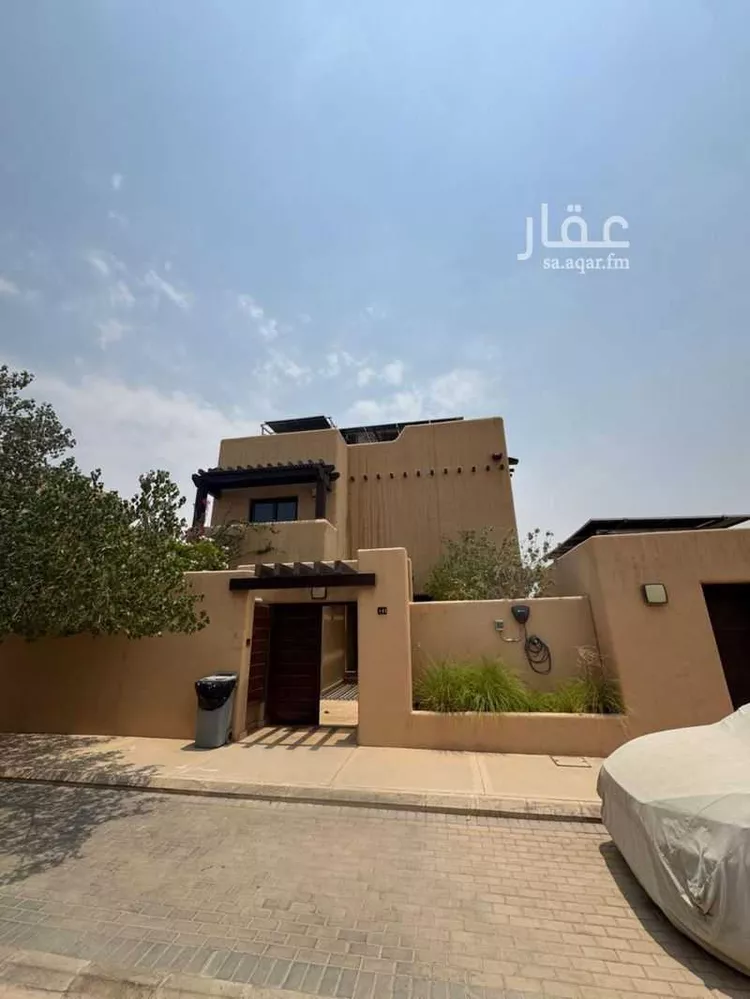 Villa for Sale in Riyadh Al Qirawan