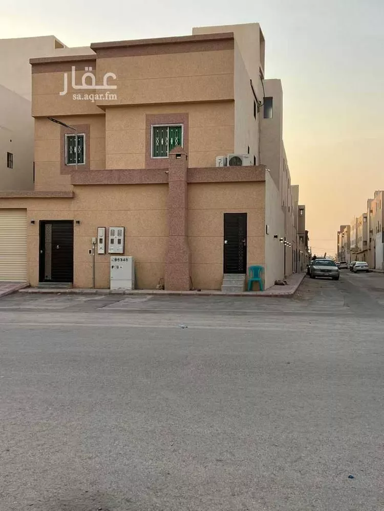 فيلا للبيع في شارع الحسن بن يحيي, حي الرمال, مدينة الرياض, منطقة الرياض