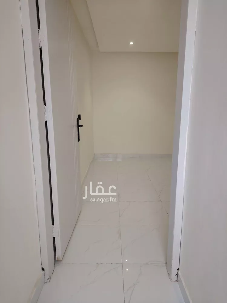 عمارة للإيجار في شارع عمرو بن أبي وقاص, حي الرمال, مدينة الرياض, منطقة الرياض صورة 2