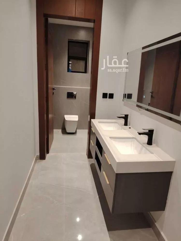 دور للبيع في شارع وجية الشحامي, حي الرمال, مدينة الرياض, منطقة الرياض صورة 2