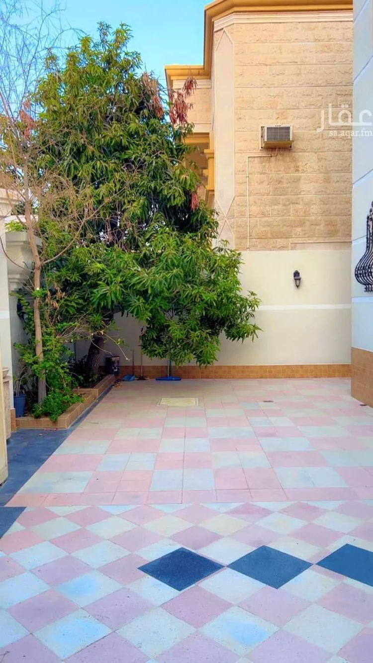 فيلا للبيع في شارع خلف ابن ابي القاسم, حي النعيم, مدينة رأس تنورة, المنطقة الشرقية 11