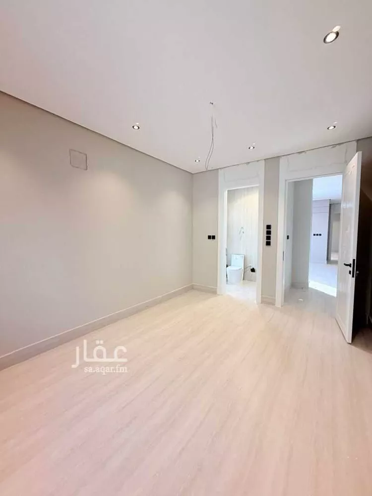 Villa for Sale in Al Khobar Al Amwaj 21