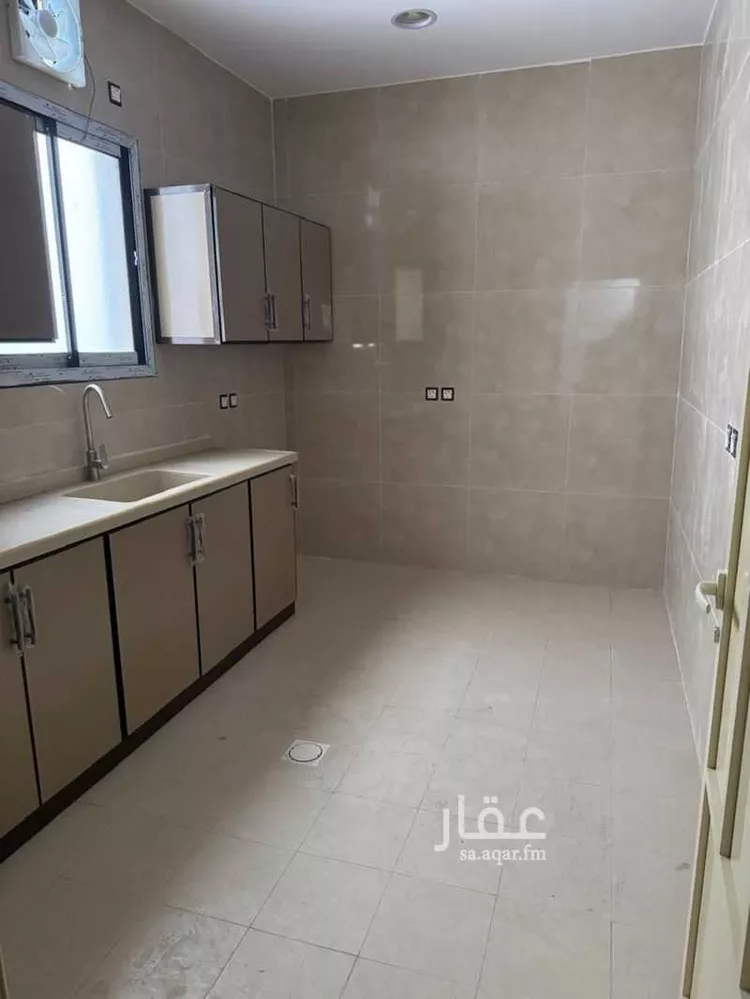 عمارة للبيع في شارع الزلفي, حي الخبر الجنوبية, مدينة الخبر, المنطقة الشرقية 12