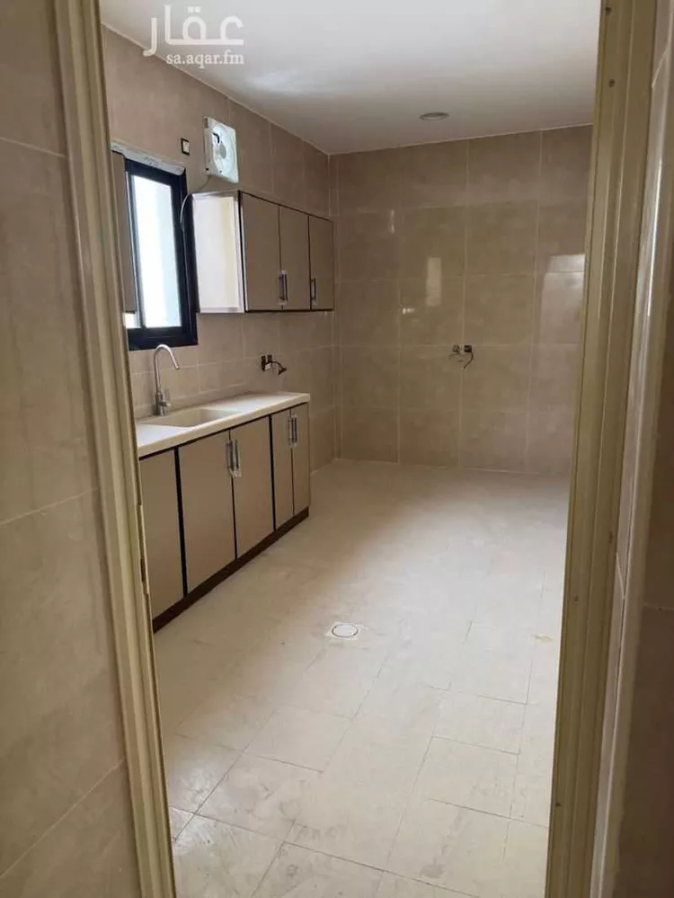 عمارة للبيع في شارع الزلفي, حي الخبر الجنوبية, مدينة الخبر, المنطقة الشرقية 7