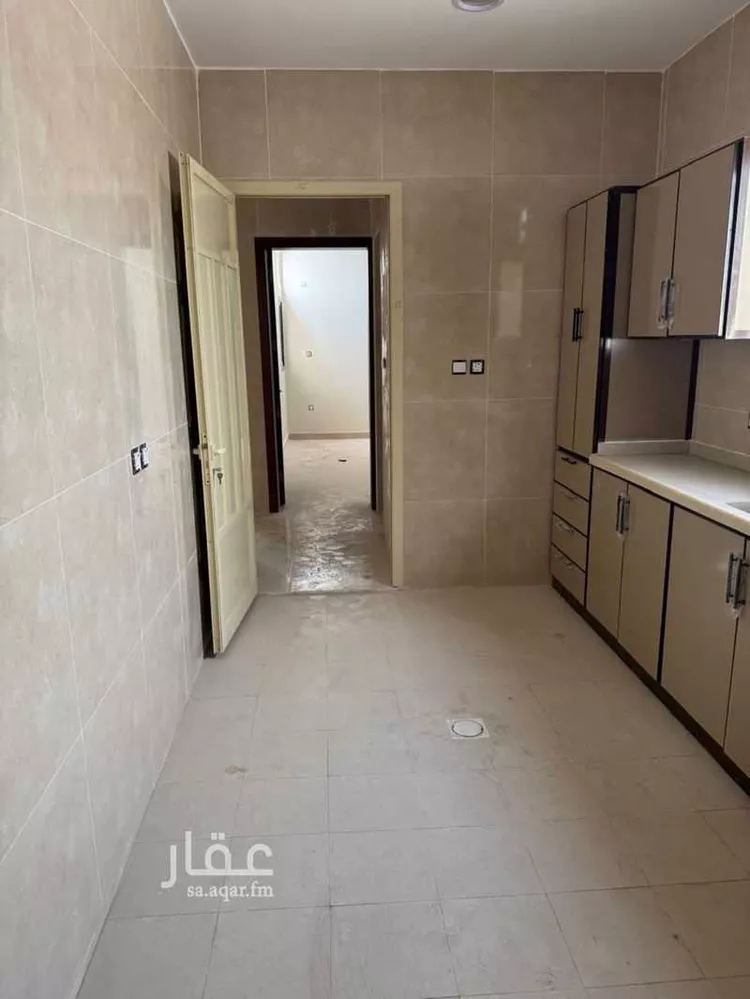 عمارة للبيع في شارع الزلفي, حي الخبر الجنوبية, مدينة الخبر, المنطقة الشرقية 11
