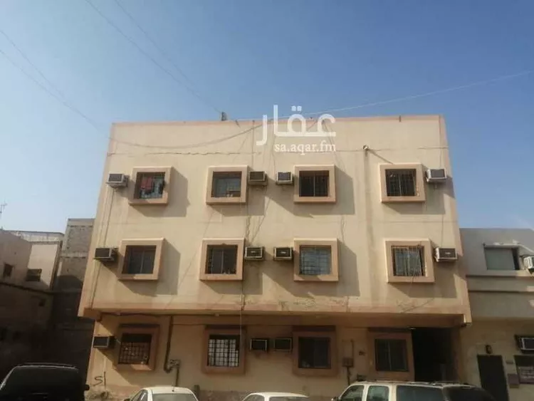 عمارة للبيع في شارع العلا, حي الثقبة, مدينة الخبر, المنطقة الشرقية