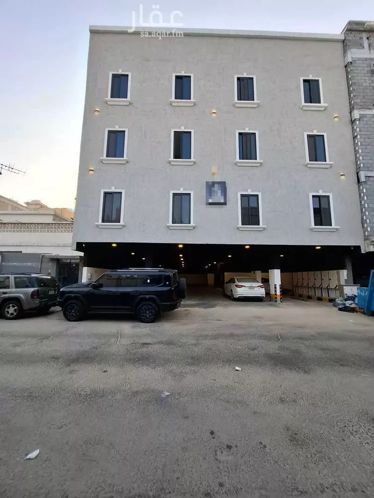 عمارة للبيع في شارع الامير عبدالسلام ابن عبدالعزيز, حي مدينة العمال, مدينة الخبر, المنطقة الشرقية