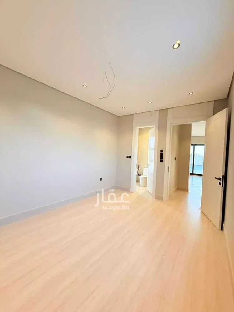 Villa for Sale in Al Khobar Al Amwaj 6