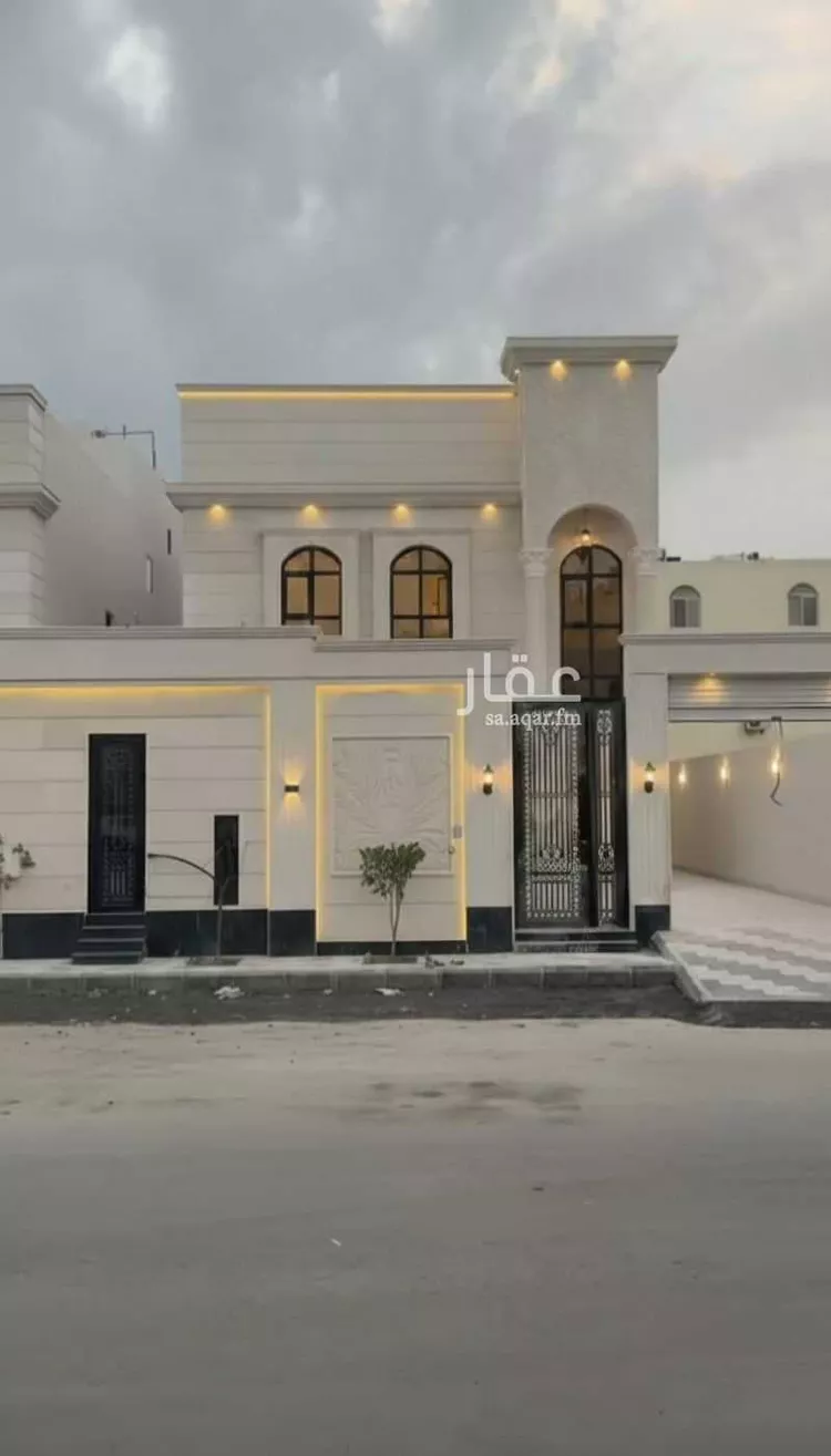 فيلا للبيع في شارع النعمان بن المنذر, حي الشراع, مدينة الخبر, المنطقة الشرقية صورة 2