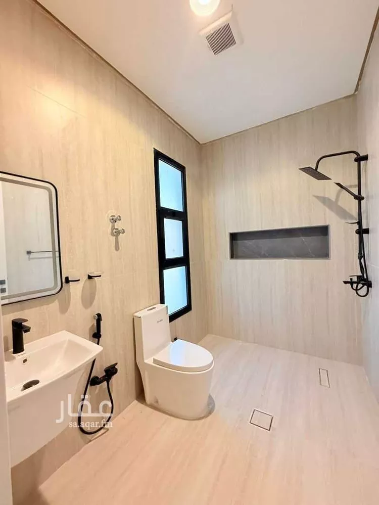 Villa for Sale in Al Khobar Al Amwaj 8