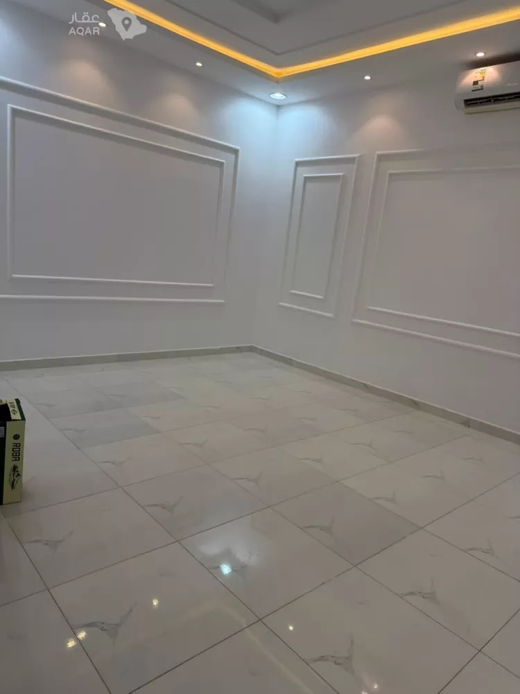 فيلا للإيجار في شارع حلل بنت أبي المكارم, حي المهدية, مدينة الرياض, منطقة الرياض 7