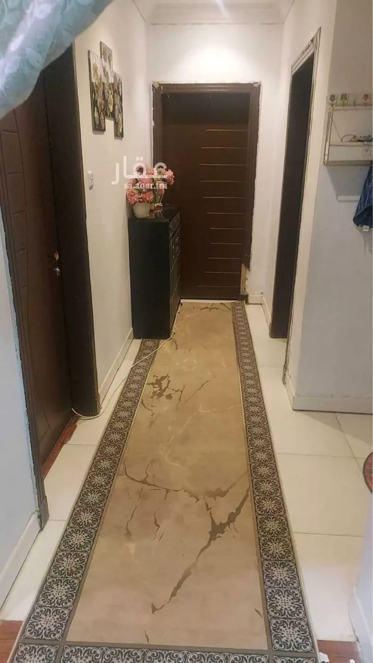 فيلا للبيع في شارع رقم 36, حي العزيزية, مدينة الرياض, منطقة الرياض صورة 2