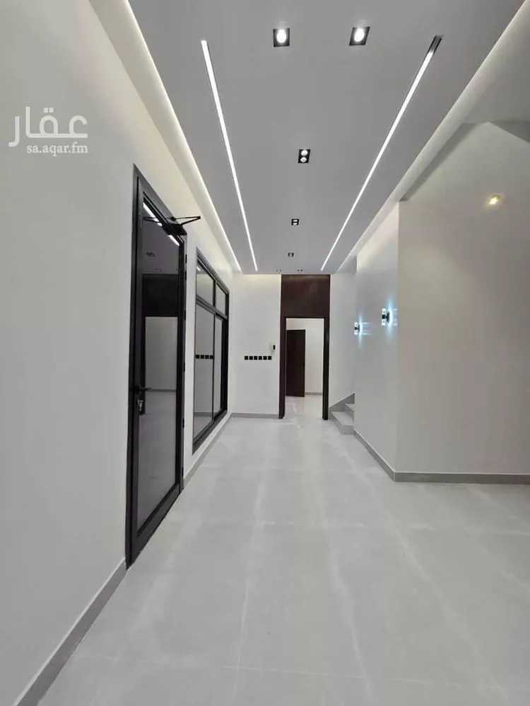 فيلا للبيع في شارع النخل, حي ظهرة لبن, مدينة الرياض, منطقة الرياض صورة 5