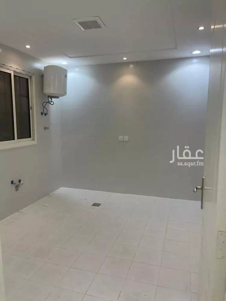 فيلا للبيع في شارع ابن سعيد الموصلي, حي المهدية, مدينة الرياض, منطقة الرياض صورة 4