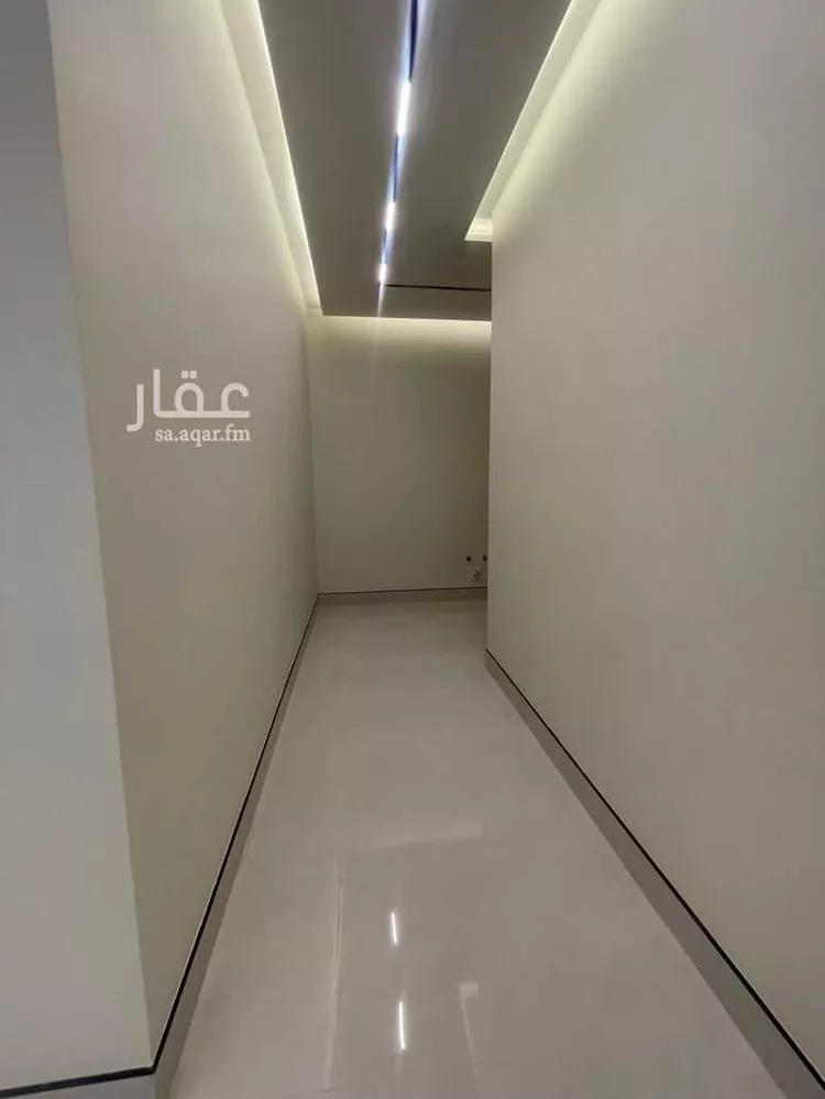 فيلا للبيع في شارع صفصاف, حي ظهرة لبن, مدينة الرياض, منطقة الرياض 8