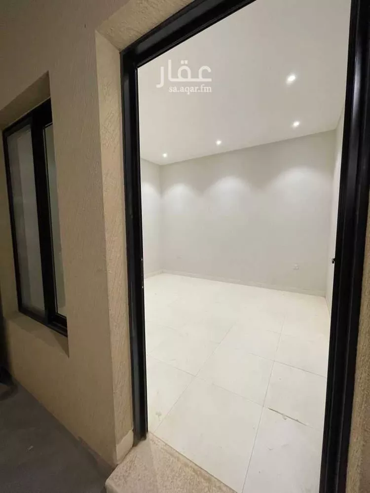 فيلا للبيع في شارع واصل, حي ظهرة لبن, مدينة الرياض, منطقة الرياض صورة 3