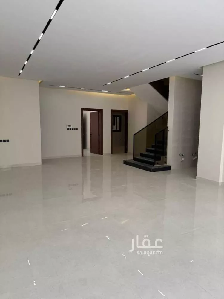 فيلا للبيع في شارع حميدة الإبراهيمي, حي العوالي, مدينة الرياض, منطقة الرياض صورة 3