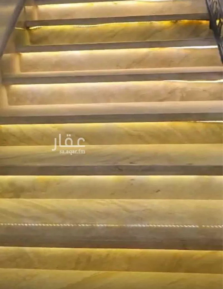 فيلا للبيع في شارع هلال الربعي, حي عرقة, مدينة الرياض, منطقة الرياض 11