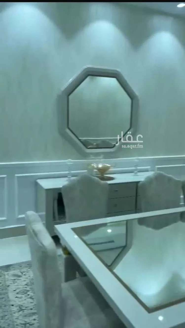 فيلا للبيع في شارع الخزيم, حي لبن, مدينة الرياض, منطقة الرياض