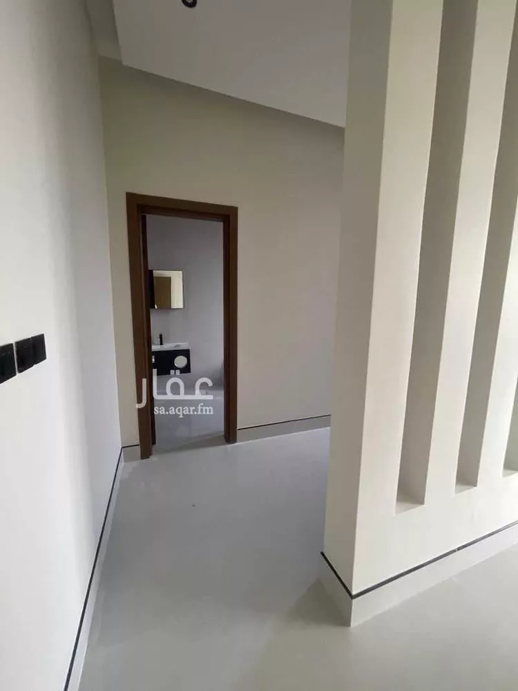 فيلا للبيع في شارع صفصاف, حي ظهرة لبن, مدينة الرياض, منطقة الرياض 8
