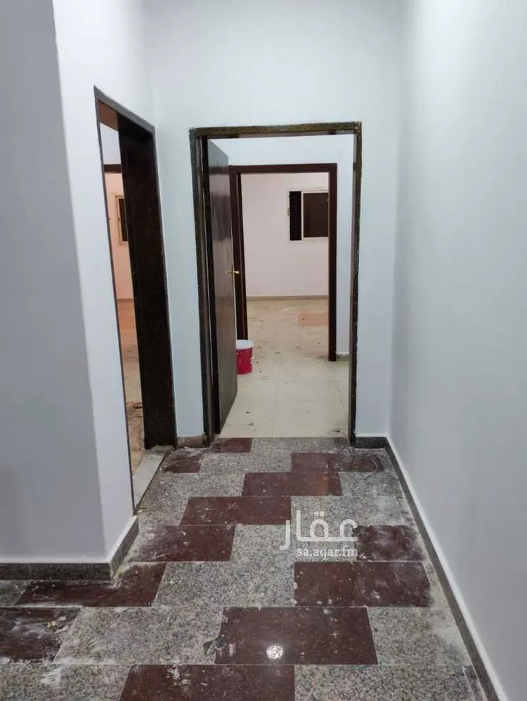 Building for Rent in Riyadh Al Uraija Al Wusta صورة 3