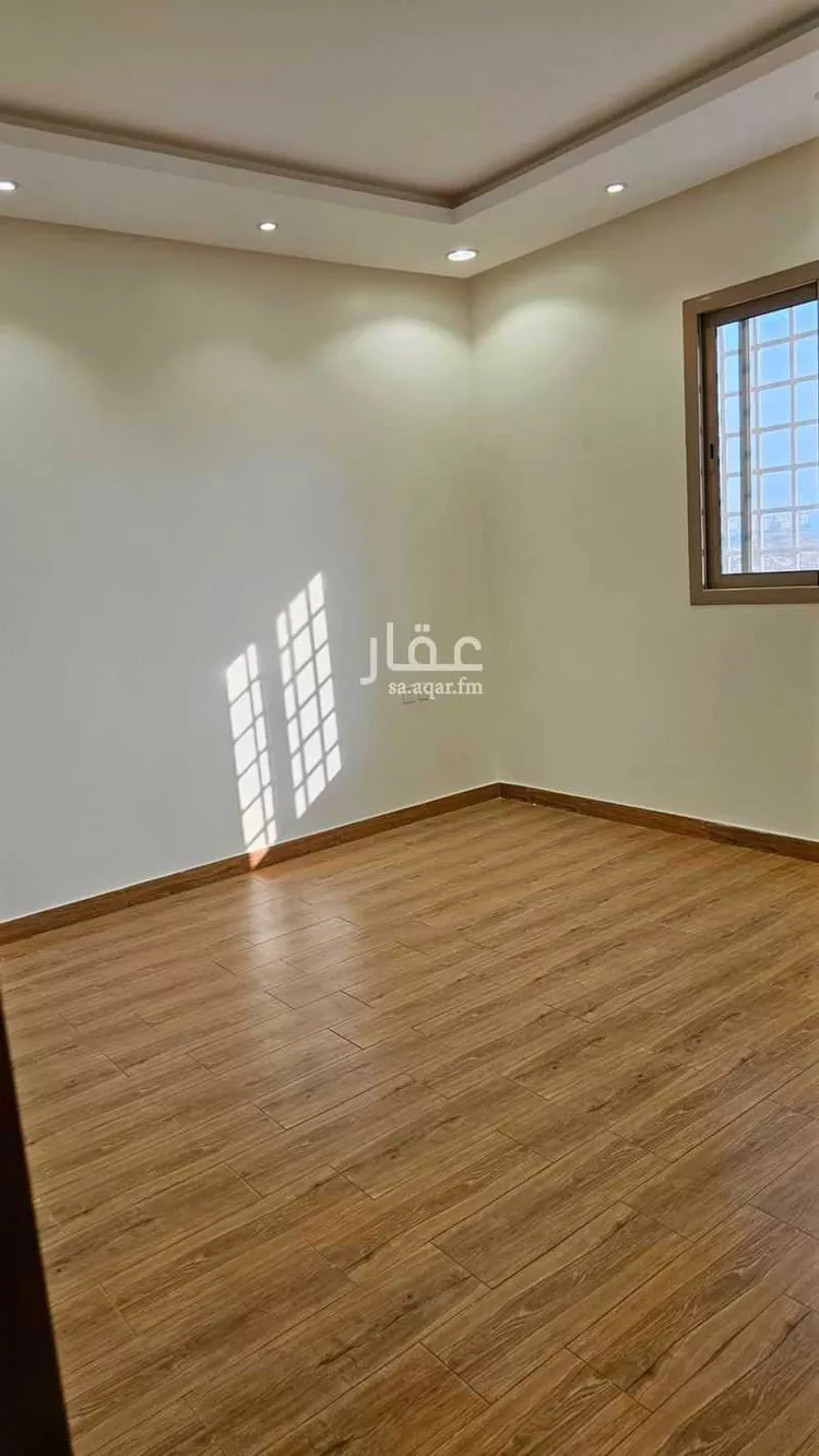 فيلا للإيجار في شارع محمد الحراني, حي ظهرة لبن, مدينة الرياض, منطقة الرياض صورة 2