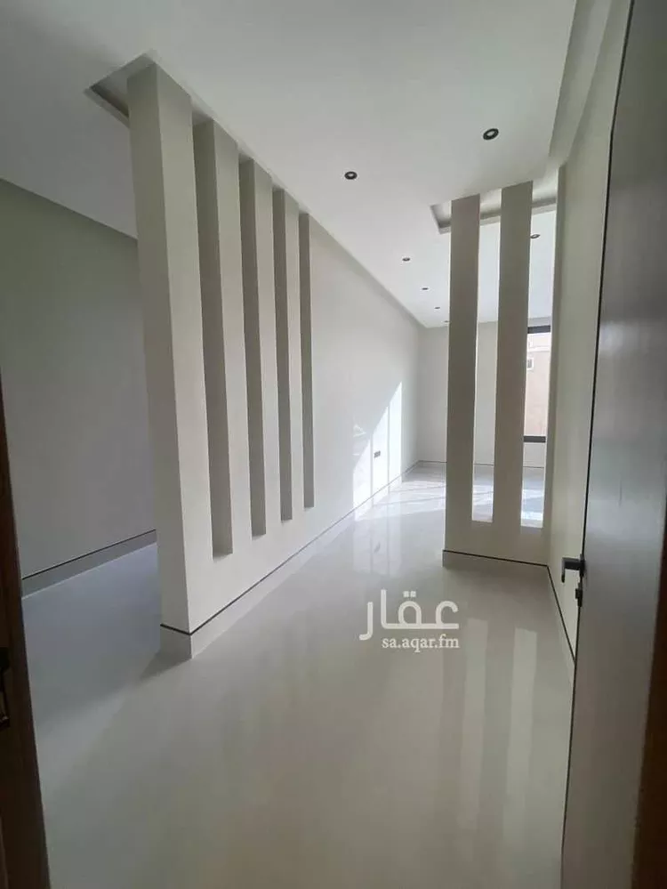 فيلا للبيع في شارع صفصاف, حي ظهرة لبن, مدينة الرياض, منطقة الرياض 13