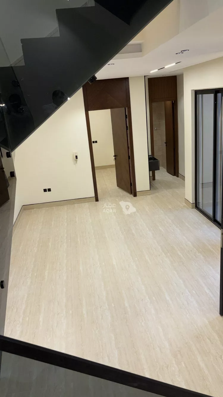 فيلا للبيع في شارع إبراهيم بن محمد الزمزمي, حي المهدية, مدينة الرياض, منطقة الرياض 8