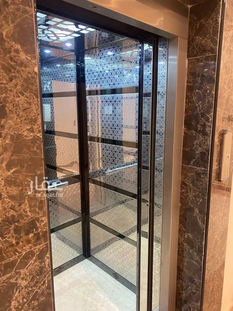 شقة للإيجار في شارع عبدالله بن يوسف بن رضوان, حي القيروان, مدينة الرياض, منطقة الرياض صورة 5