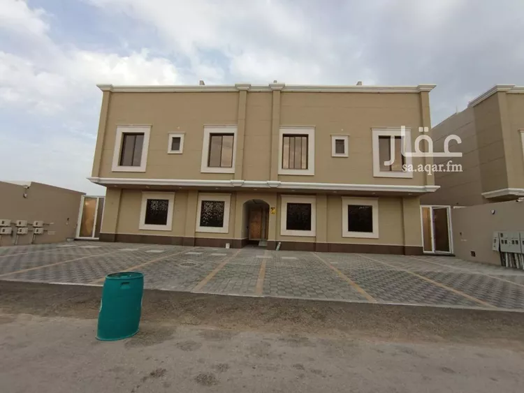 شقة للبيع في شارع السد, حي البحيرة, مدينة الخبر, المنطقة الشرقية صورة 2