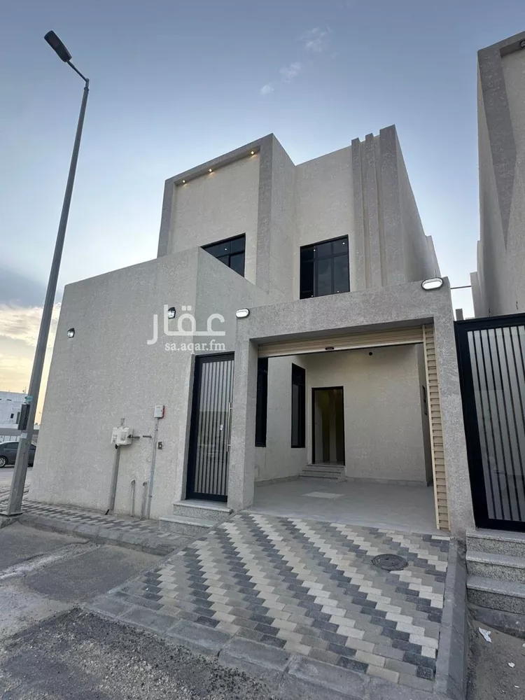 Villa for Sale in Dammam Al Amal