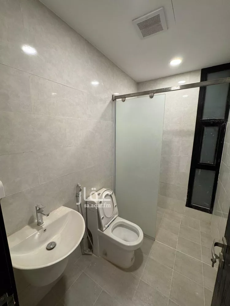 فيلا للإيجار في شارع شارع الامام عبدالله بن سعود , حي الجنادرية, مدينة الرياض, منطقة الرياض صورة 5