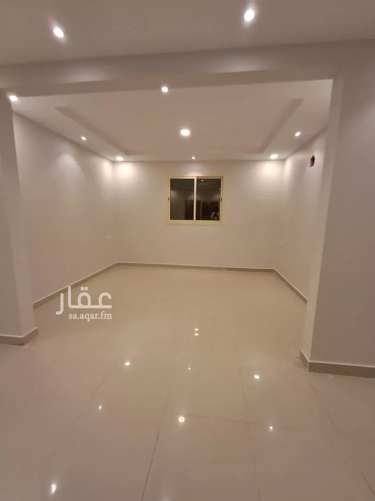 فيلا للإيجار في شارع عباس ابن فرناس, حي ظهرة العودة شرق, مدينة الدرعية, منطقة الرياض صورة 5