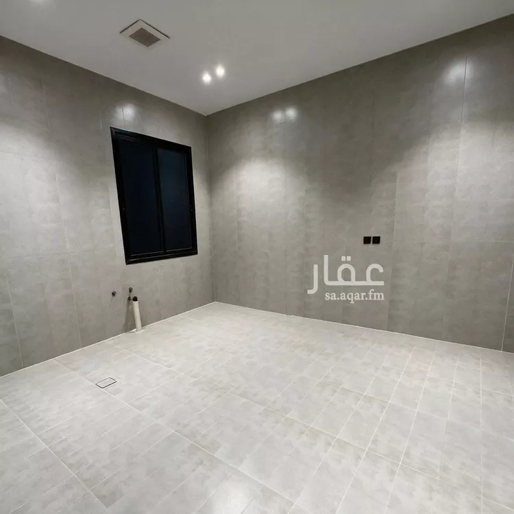 دور للبيع في شارع العزم, حي بدر, مدينة الرياض, منطقة الرياض صورة 5