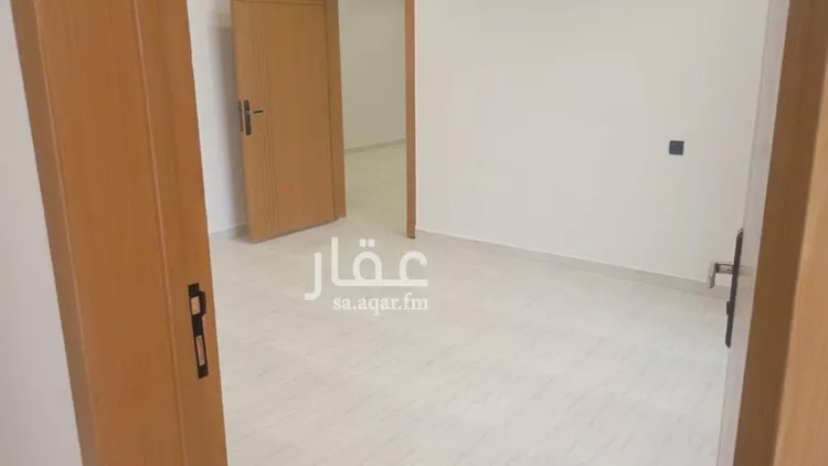 دور للبيع في شارع العزم, حي بدر, مدينة الرياض, منطقة الرياض 14